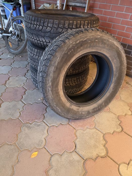 комплект зимних шин Hankook 285/65 R17 116T