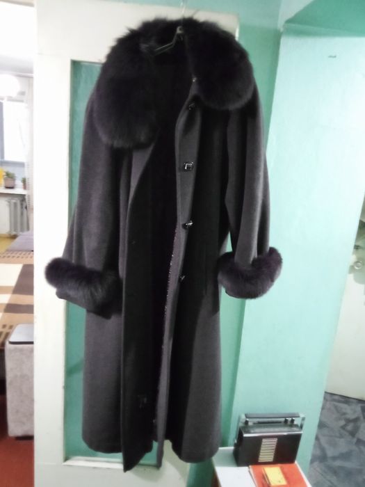 Пальто женское(новое) зимнее