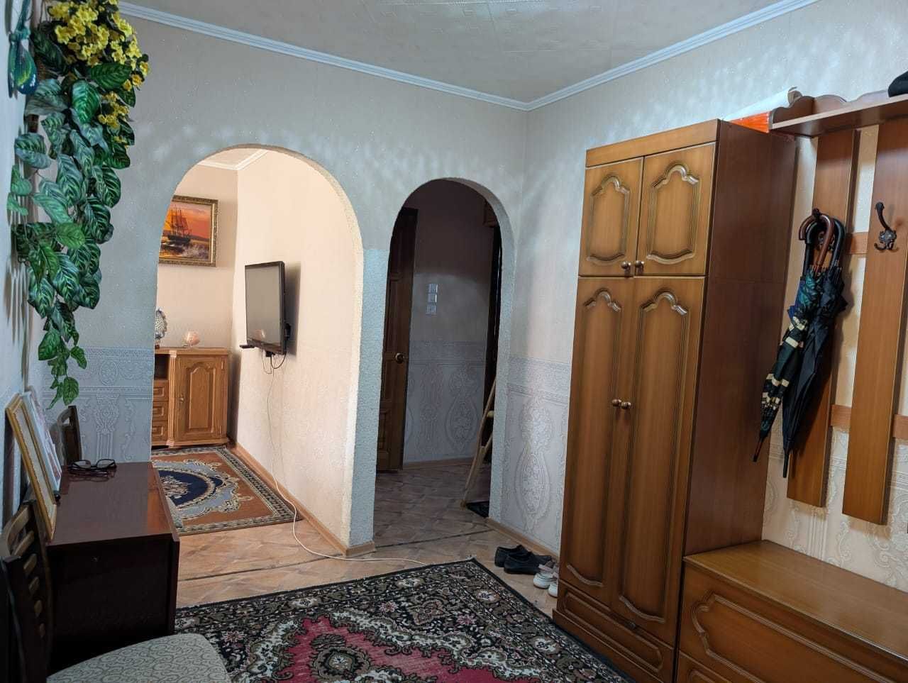 Продается 3 ком квартира микр Строитель