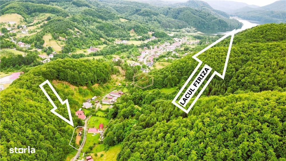 VIDEO | Casa cu teren lipit de padure, aproape de Lacul Firiza