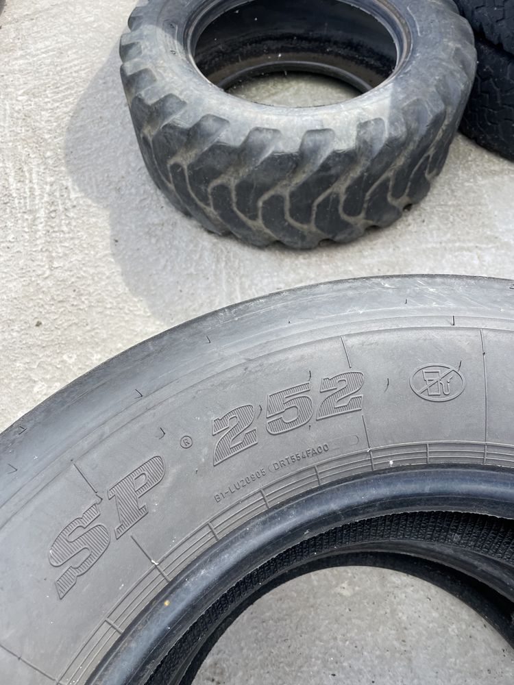 265/70/19.5 DUNLOP 2бр. 7-8мм