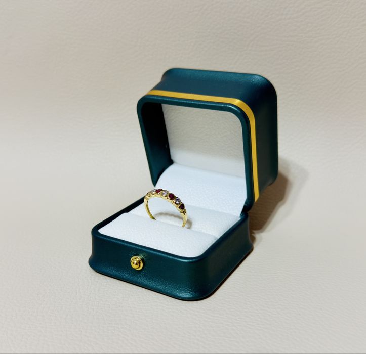 Inel aur galben 18k cu diamante si rubine