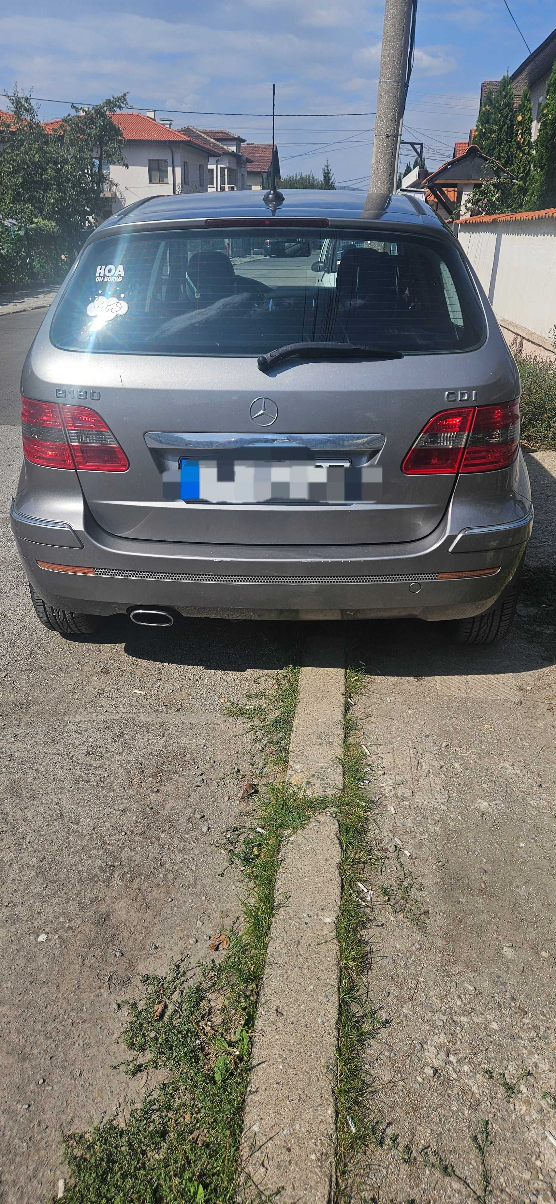 Mercedes benz b180