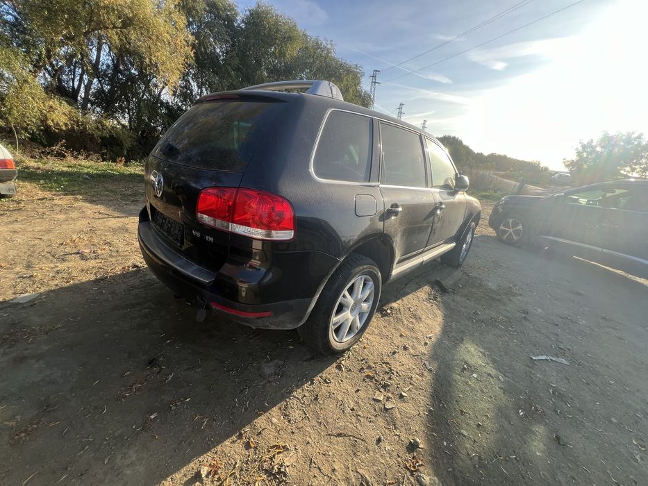 Продавам Vw touareg на части Туарег R5 2.5tdi