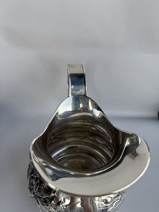 Carafa din argint masiv