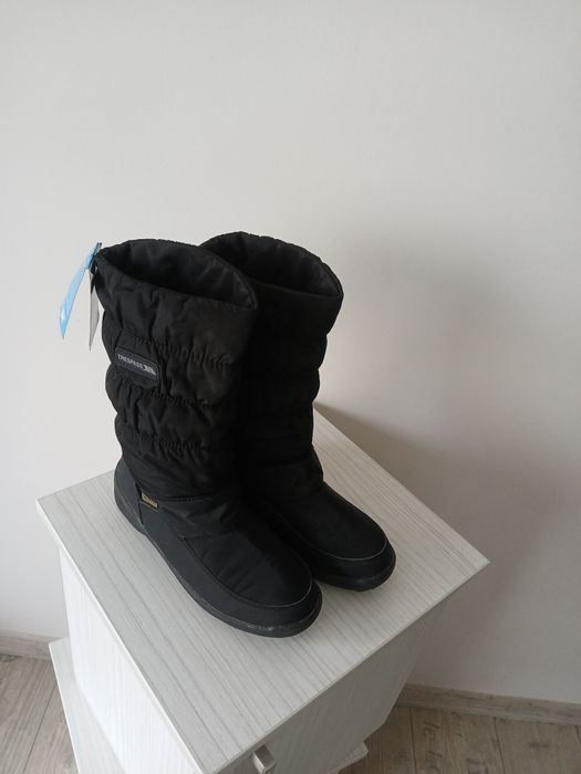 Нови ботуши trespass 39 номер