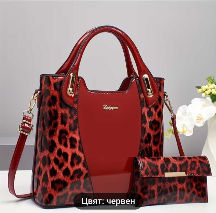 Нова лачена чанта червена и портмоне