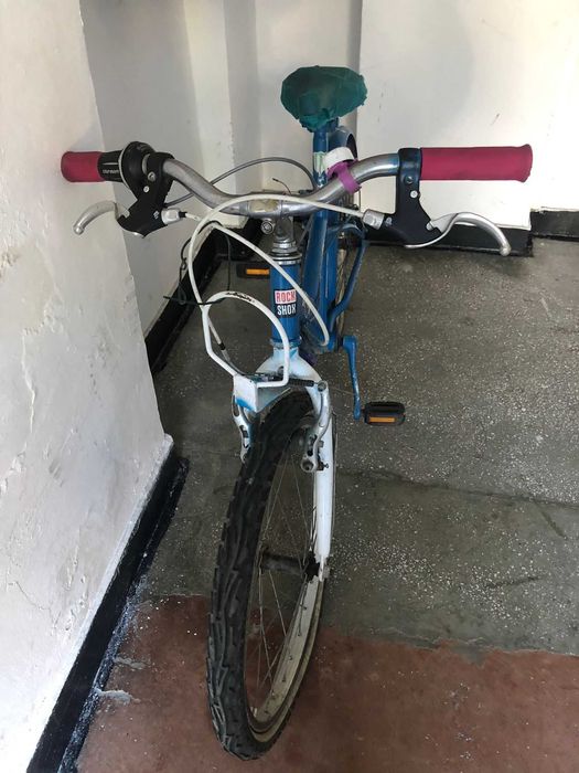 Bicicleta 8-10ani