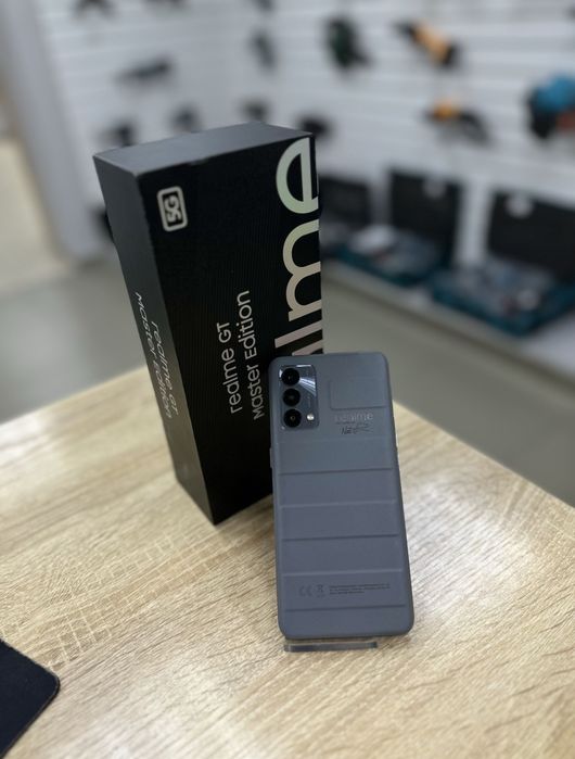 Продам игровой  телефон либо обмен на айфон . Realme GT Master Edition