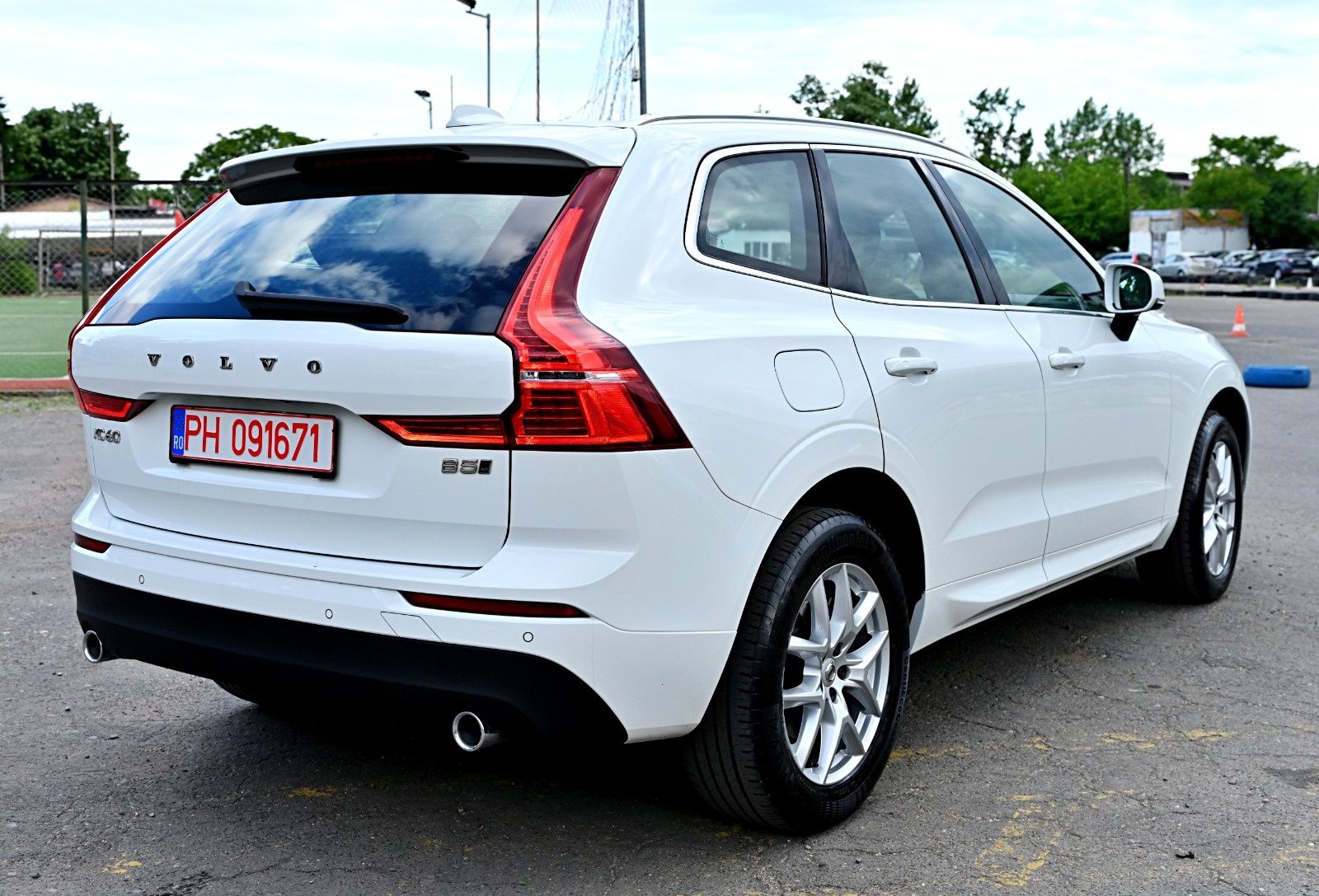 Volvo XC60 B5 Mild-Hybrid AWD