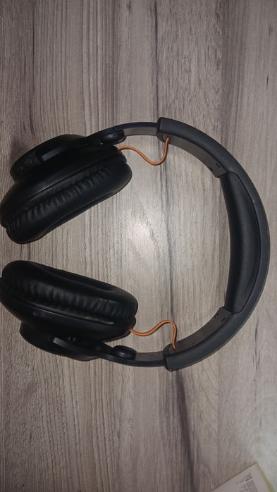 Naushniklar sotiladi СРОЧНО !!!