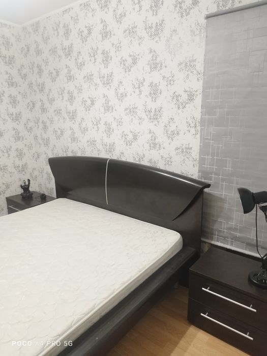 Сдаётся 5 ком 100 кв Достык мол