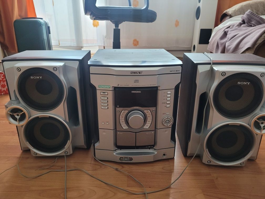 Sony hybrid dual woofer