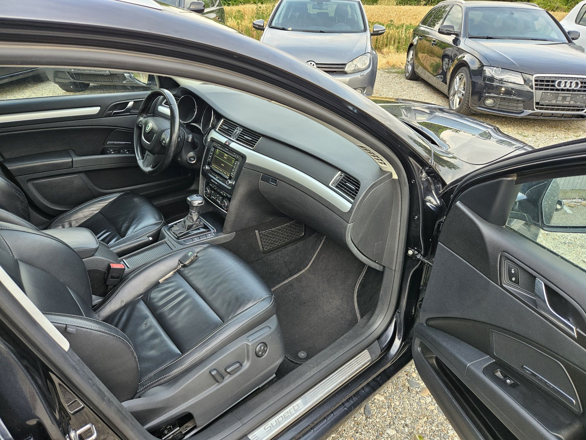 Skoda Superb 2012 ~ 2.0d 170 Cp/Bi-Xenon/Sc Incalzite/Senz parc/DSG/