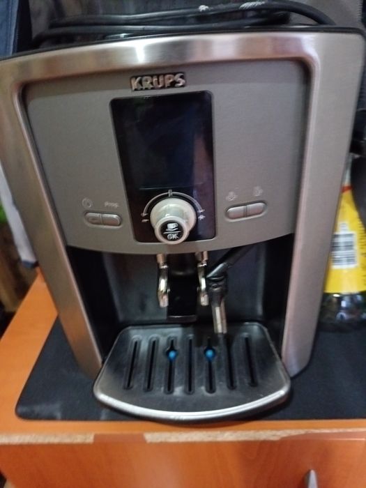 De vânzare expresor Krups EA80 automat