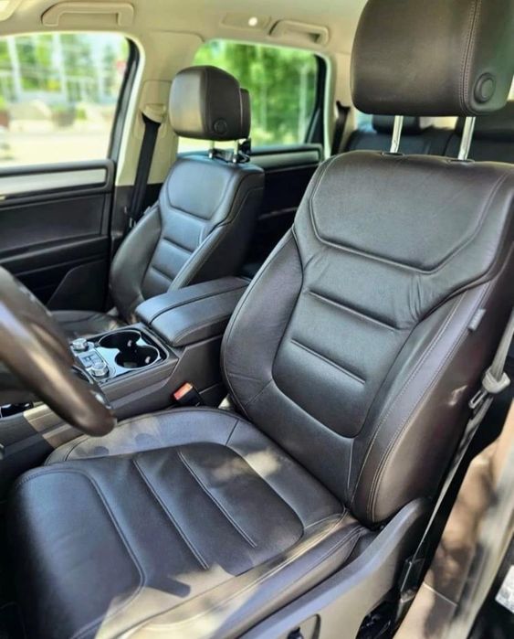 Volkswagen TOUAREG-înmatriculat 2018; 117000 km REALI