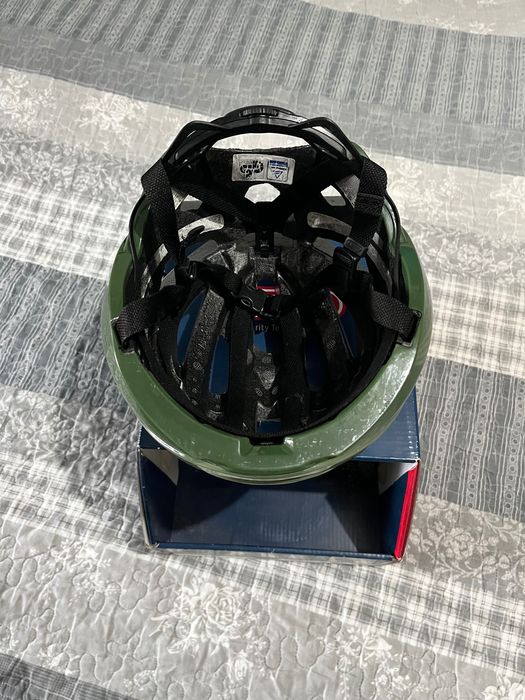 Каска ABUS Viantor-opal green