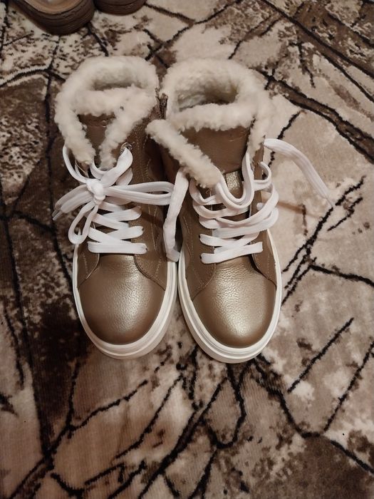 Детски боти за момиче