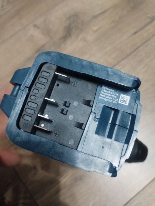 Filetante Bosch GSB 18V-45 cu percuție