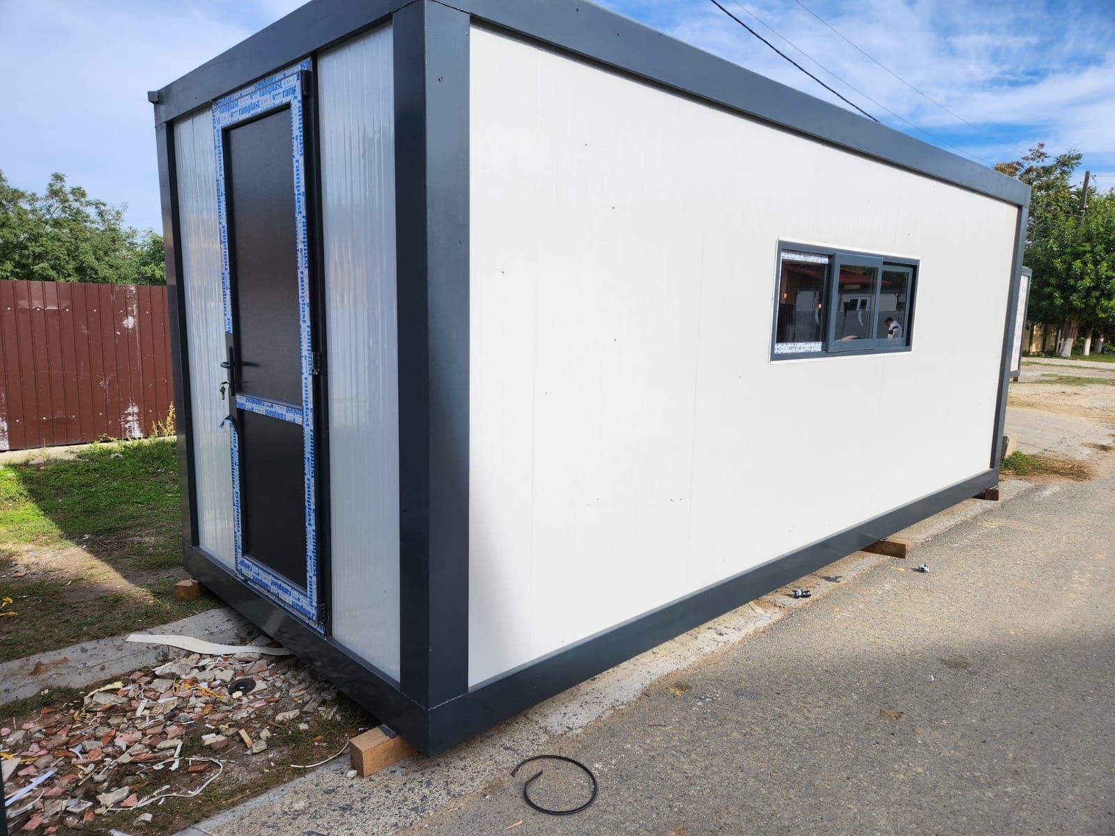 Vand container modulare