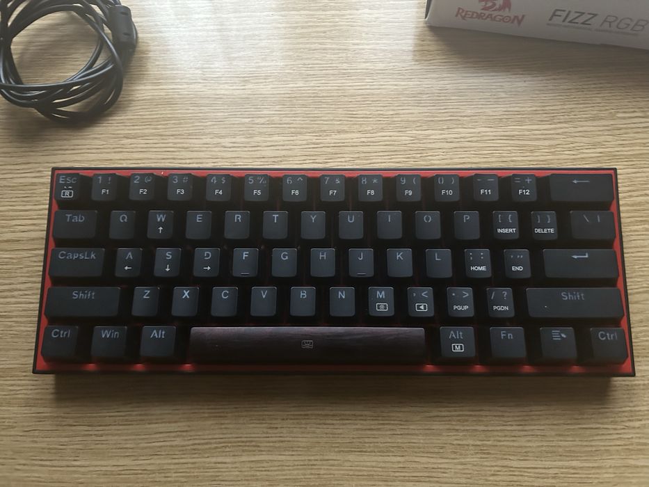 Tastatură mecanică Redragon tkl k617 rgb - accept doar plata ramburs !