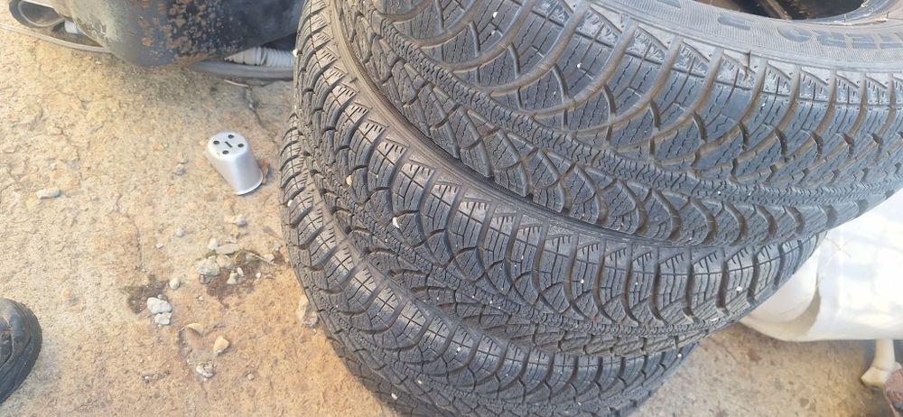 2 комплекта зимни гуми 14ц