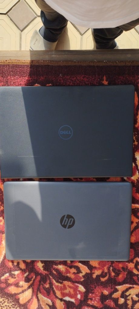 Noutbook dell va Hp