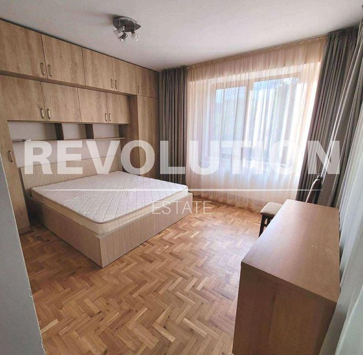 Дава се под наем Тристаен апартамент в Варна, Виница - 120 кв.м за 550 € - Снимка #3