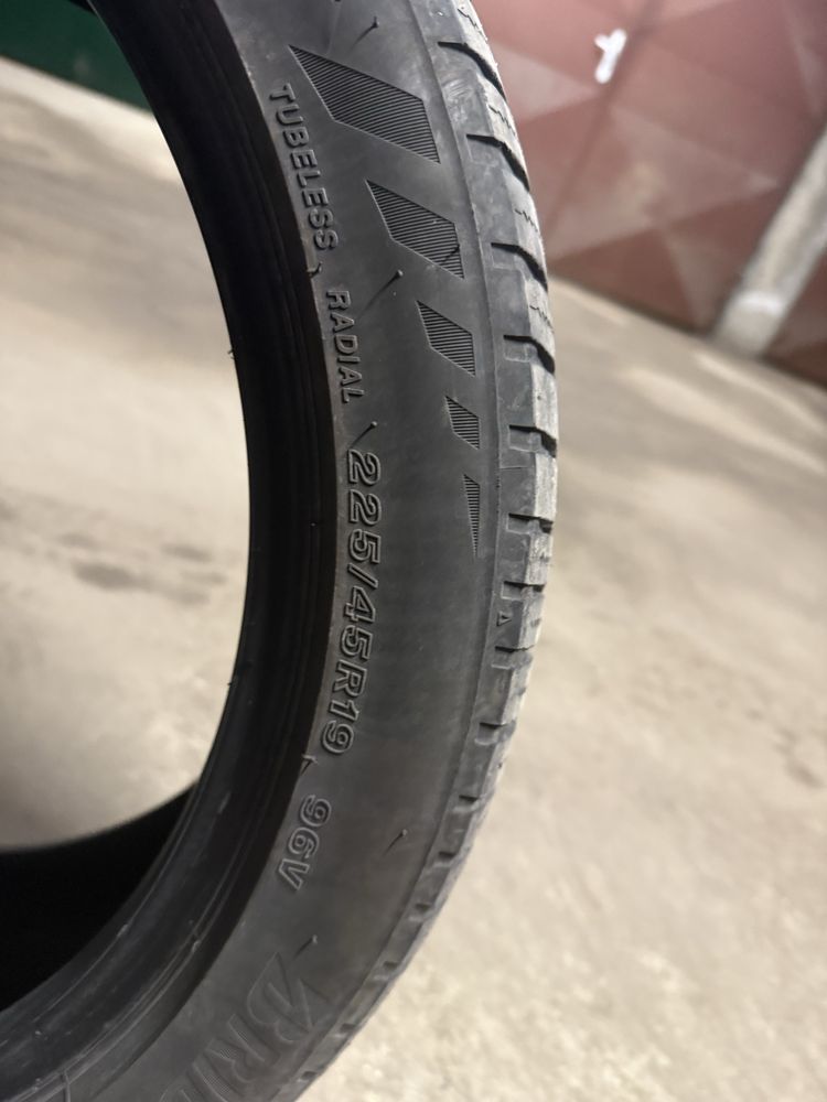 Bridgestone 225 45 R19 All season (всесезонни гуми) DOT 3120