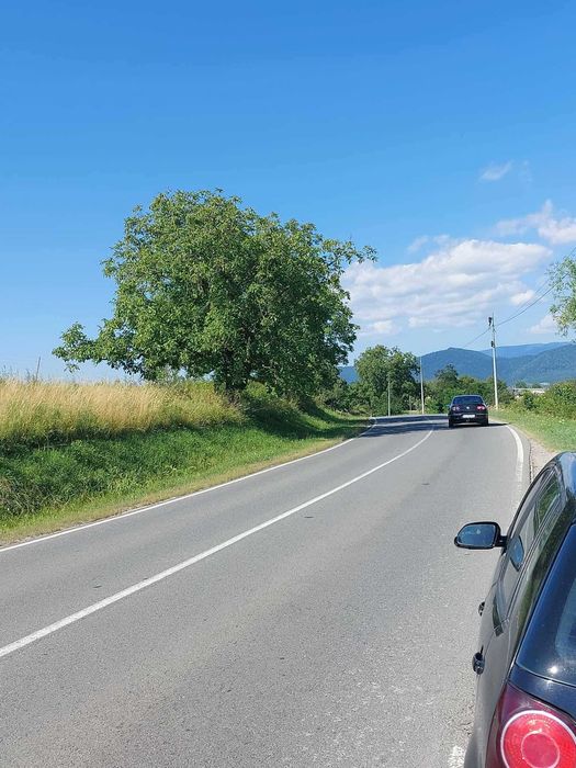 Vand 5000mp teren extravilan la iesire din Huedin catre Belis