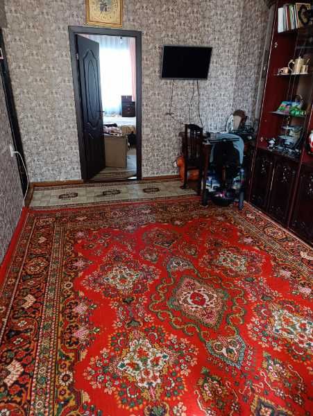 Учтепа туманида 2 хонали  3 хона килинган квартира сотилади