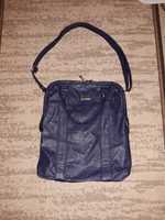 Нова тъмно синя дамски чанта