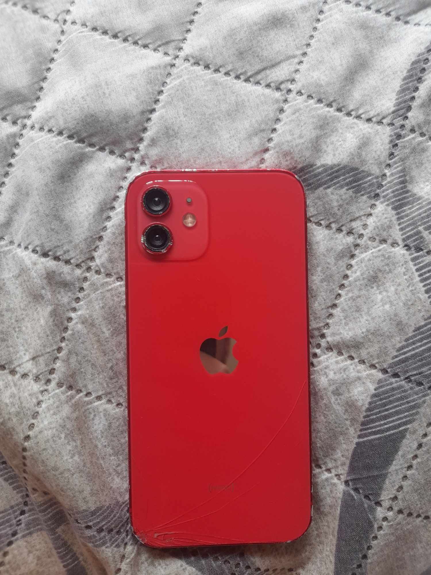 Iphone 12 red 64GB