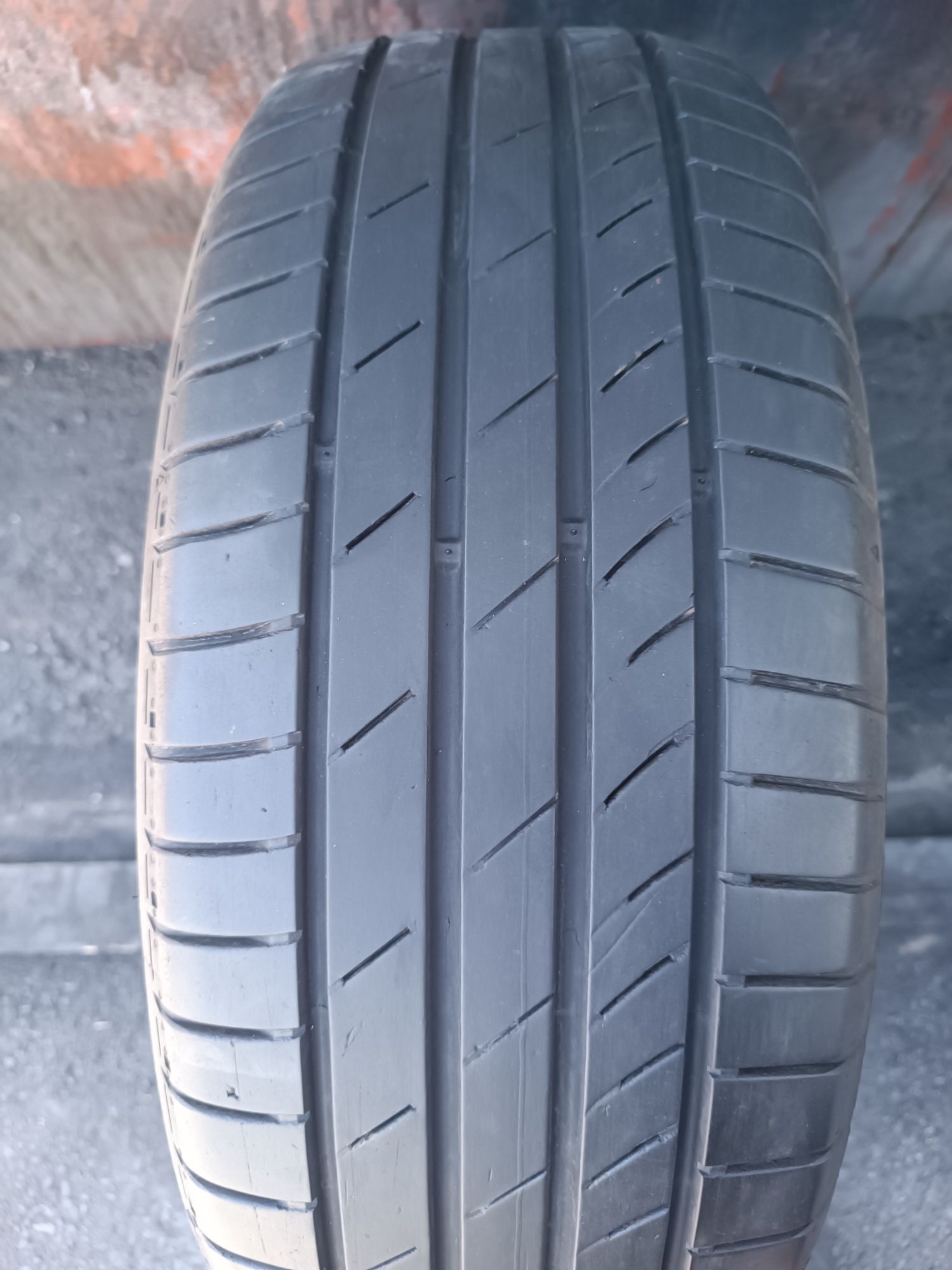 205/60/16 Kumho Дот 4322