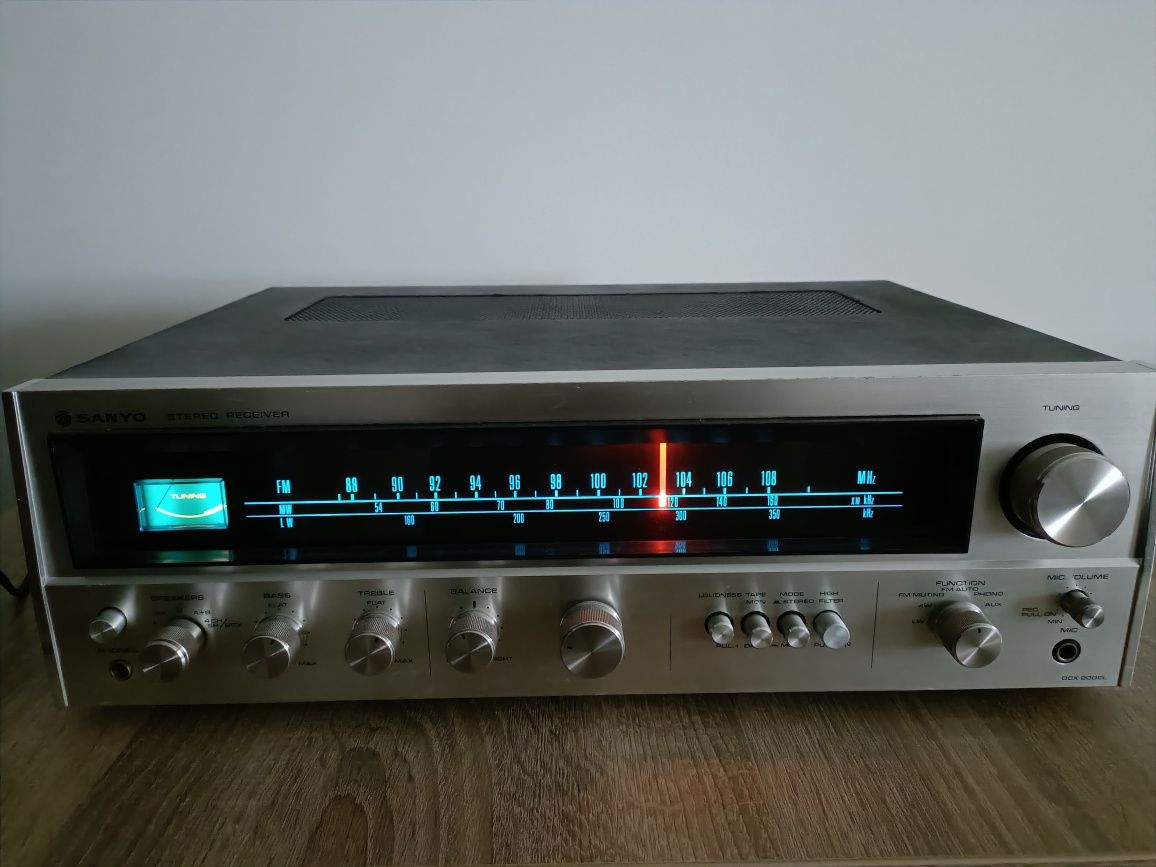 Sanyo DCX 2000L amplificator stereo, amplituner vintage made in Japan