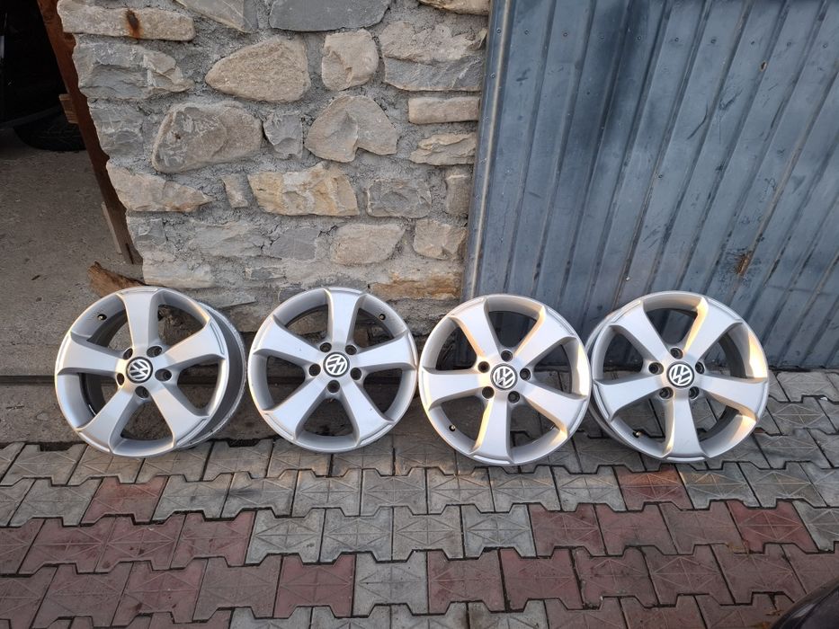 Vând Jante R16 VW PASSAT B6, B7 ,GOLF 5,6,7 originale 5x112