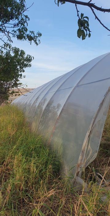 Sere/ solarii tip tunel metalice