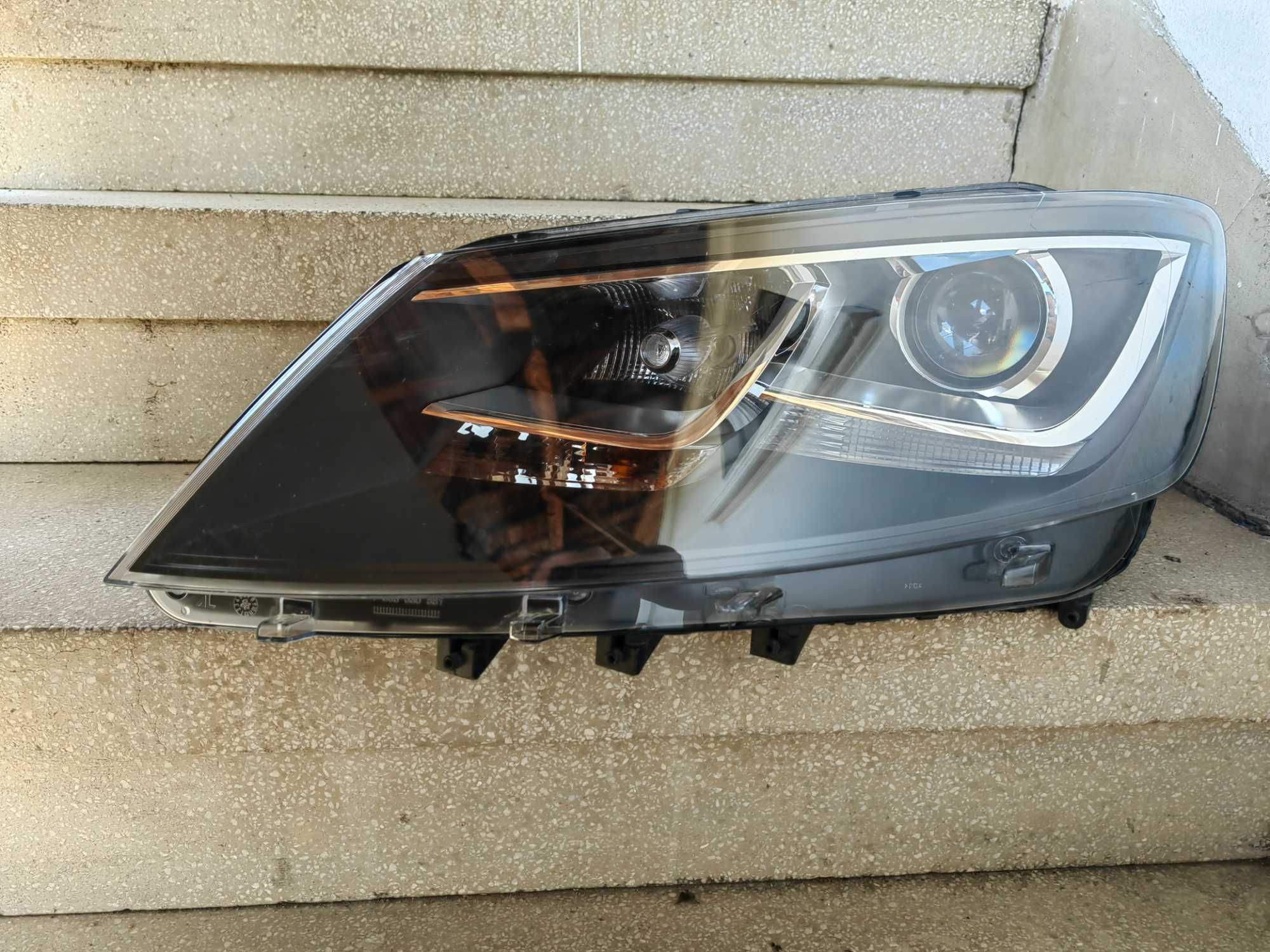 Фарове Seat Alhambra Xenon ляв десен / Фар Сеат Алхамбра Оригинални