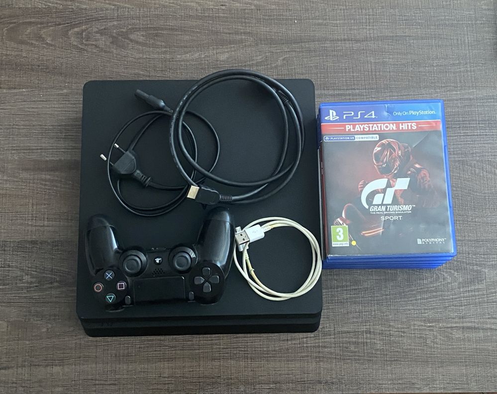 PlayStation 4 Slim 500GB – Отлично състояние + 5 ТОП игри – 350 лв