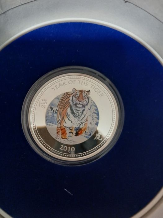 Сребърна монета годината на Тигъра 2010