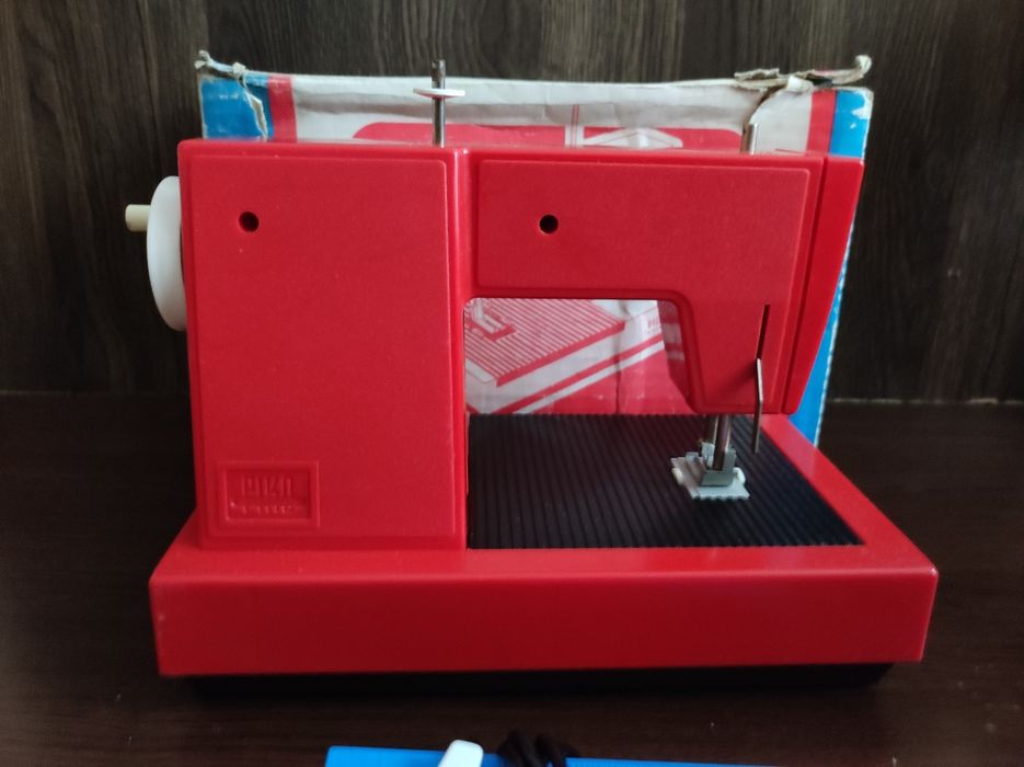 PIKO - Детска Шевна Машина Michaela