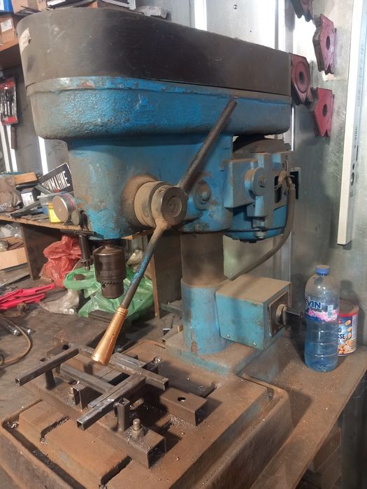 Бормашина настолна!