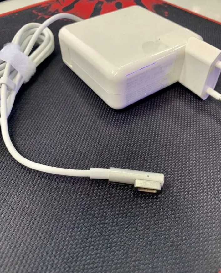Зарядка на MacBook МакБук MagSafe 1 и 2