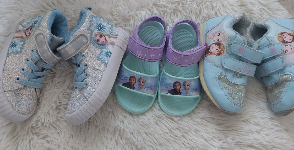 Детски обувки и маратонки Елза и Ана