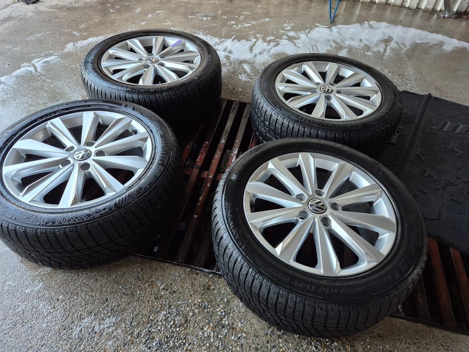 Jante aliaj  Touareg R19 cu cauciucuri iarna kumho