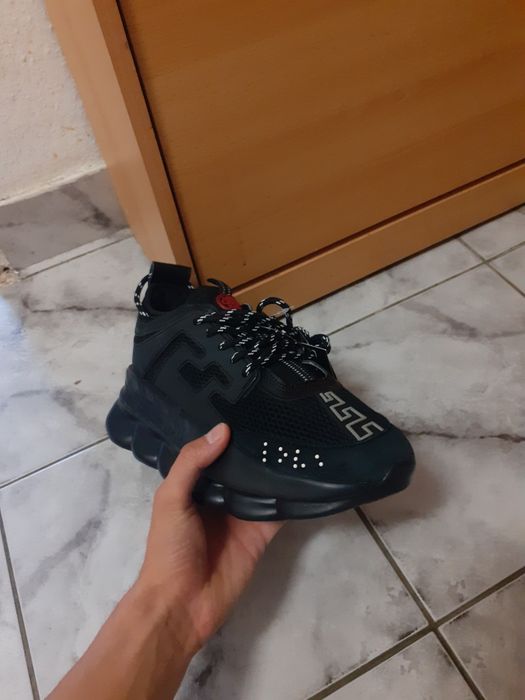 Versace chain reaction triple Black