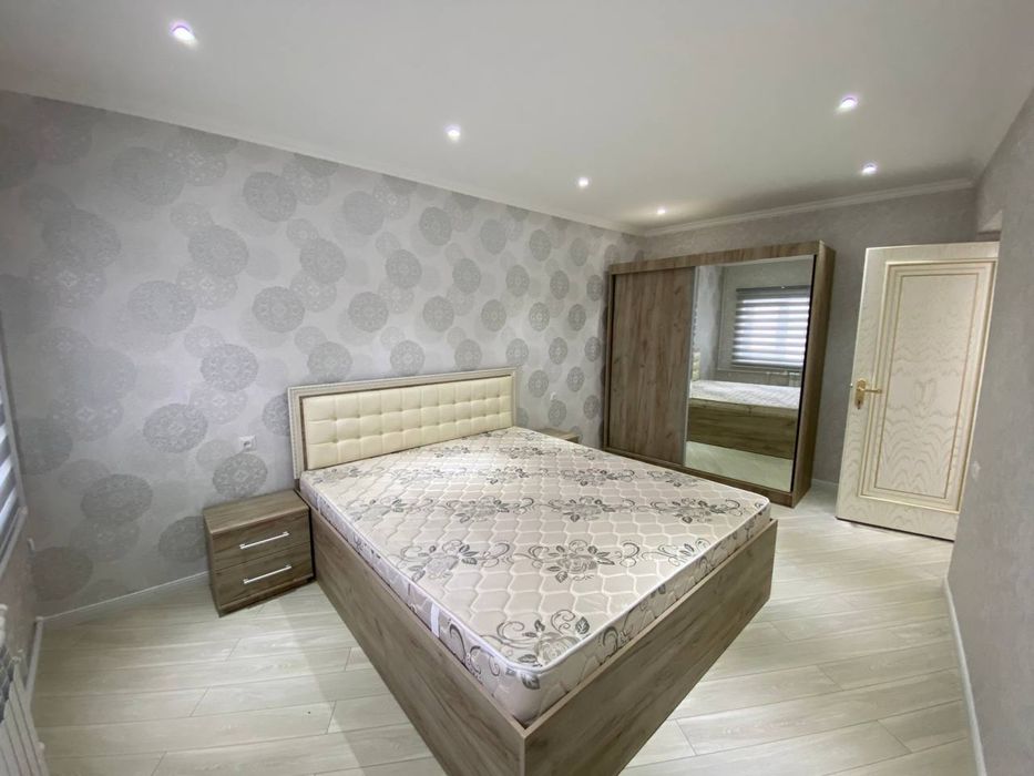 Аренда квартира возле метро Косманавтов жемчуг