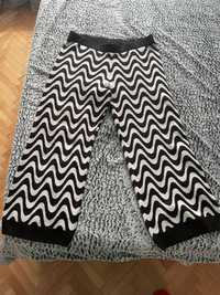 Vand pantalon tricotat,geometric,alb-negru,nou,H&M,XL,larg,splendid
