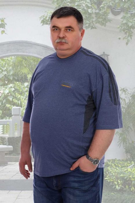 Мужские футболки разные