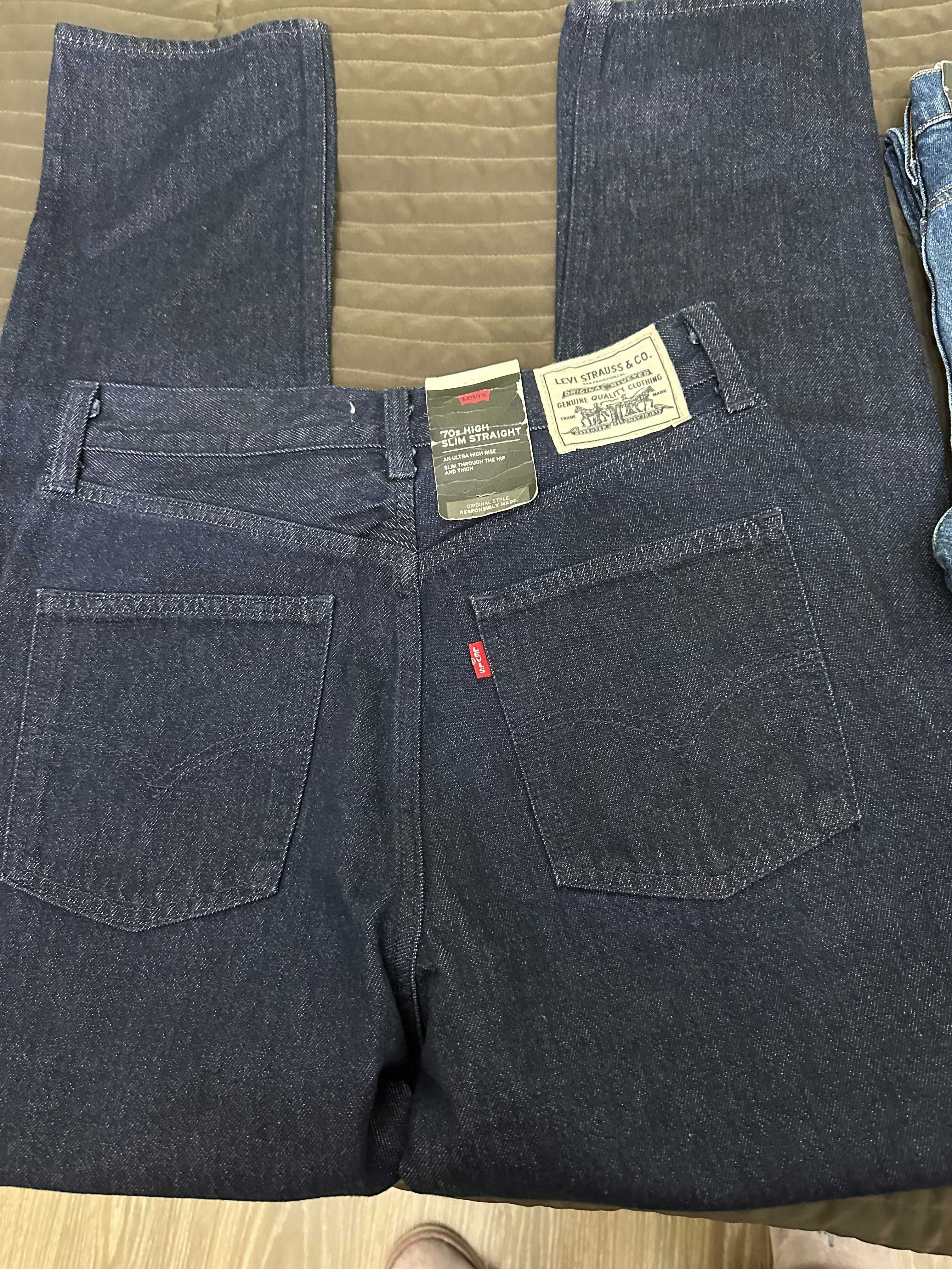 Джинсы Levi Strauss